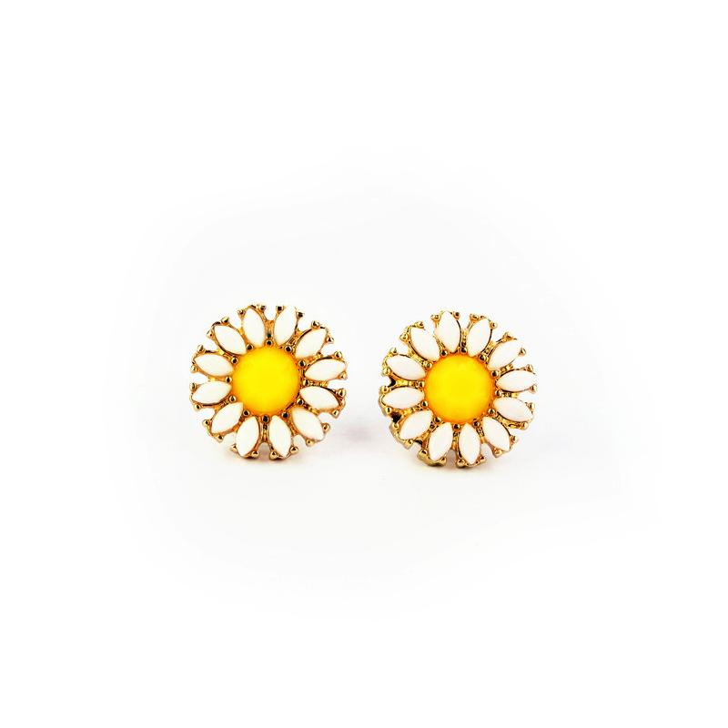 Cute Daisy Flowers Stud Earrings earrings vintyjewelry 