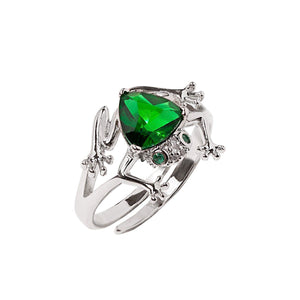 Frog Ring With Emerald Stone Vinty Jewelry