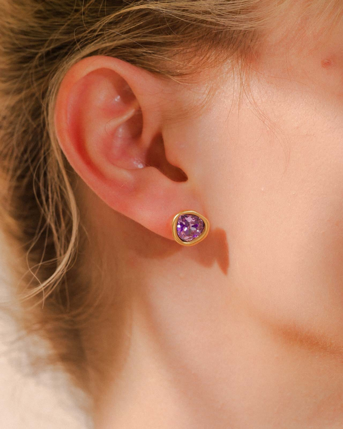 Austrian Crystal Stud Earrings earrings Vinty Jewelry 