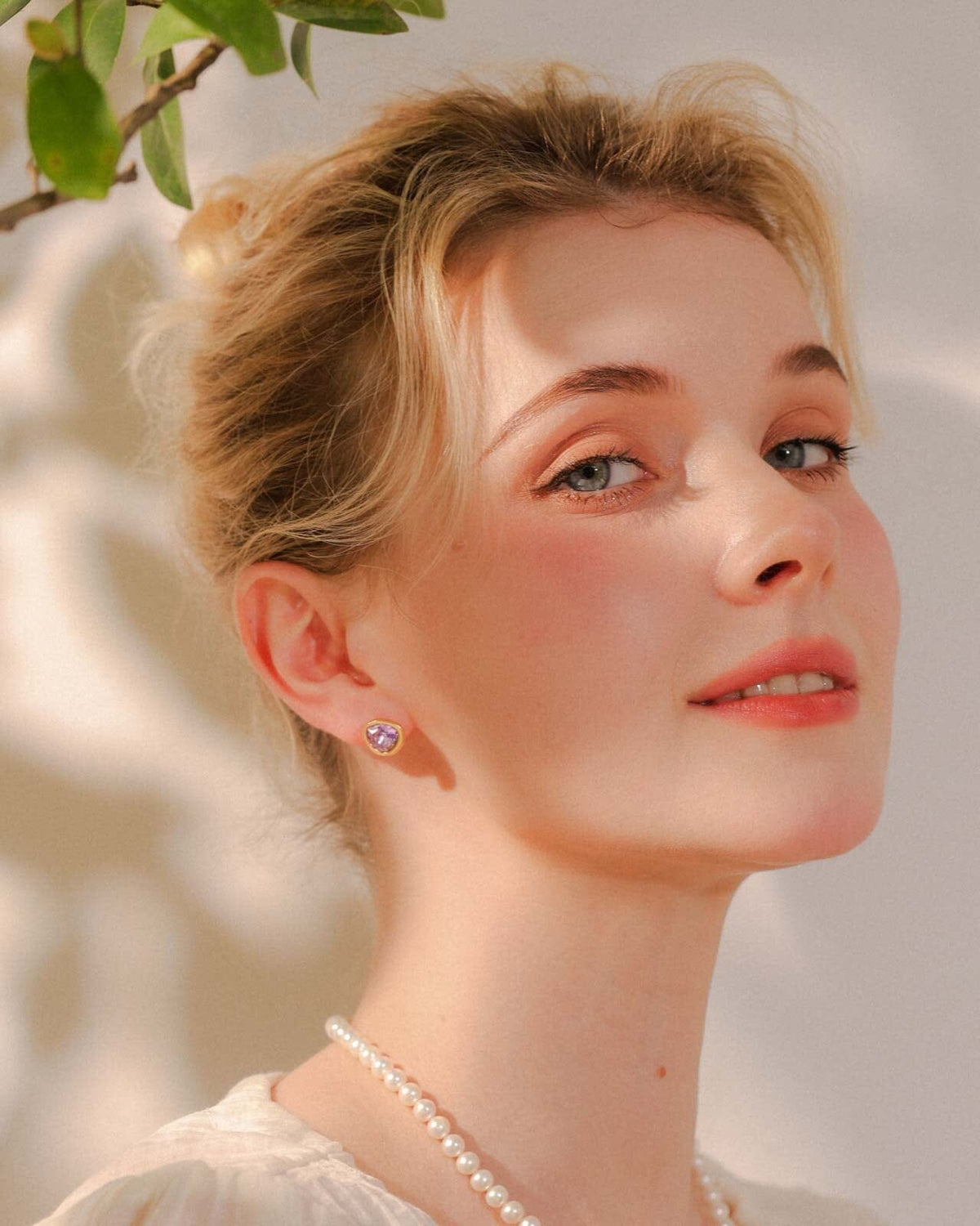 Austrian Crystal Stud Earrings earrings Vinty Jewelry 